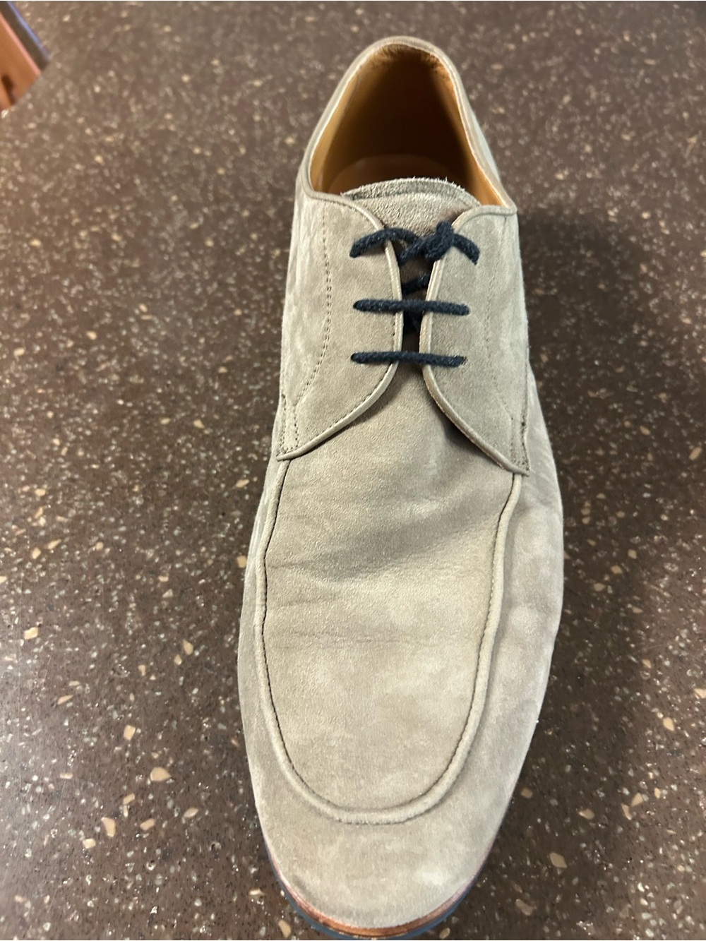 Men's Suede Chukka Boot in Light Gray